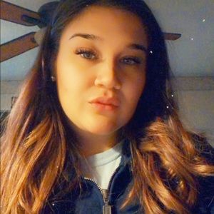 Meet your Posher, Francesca